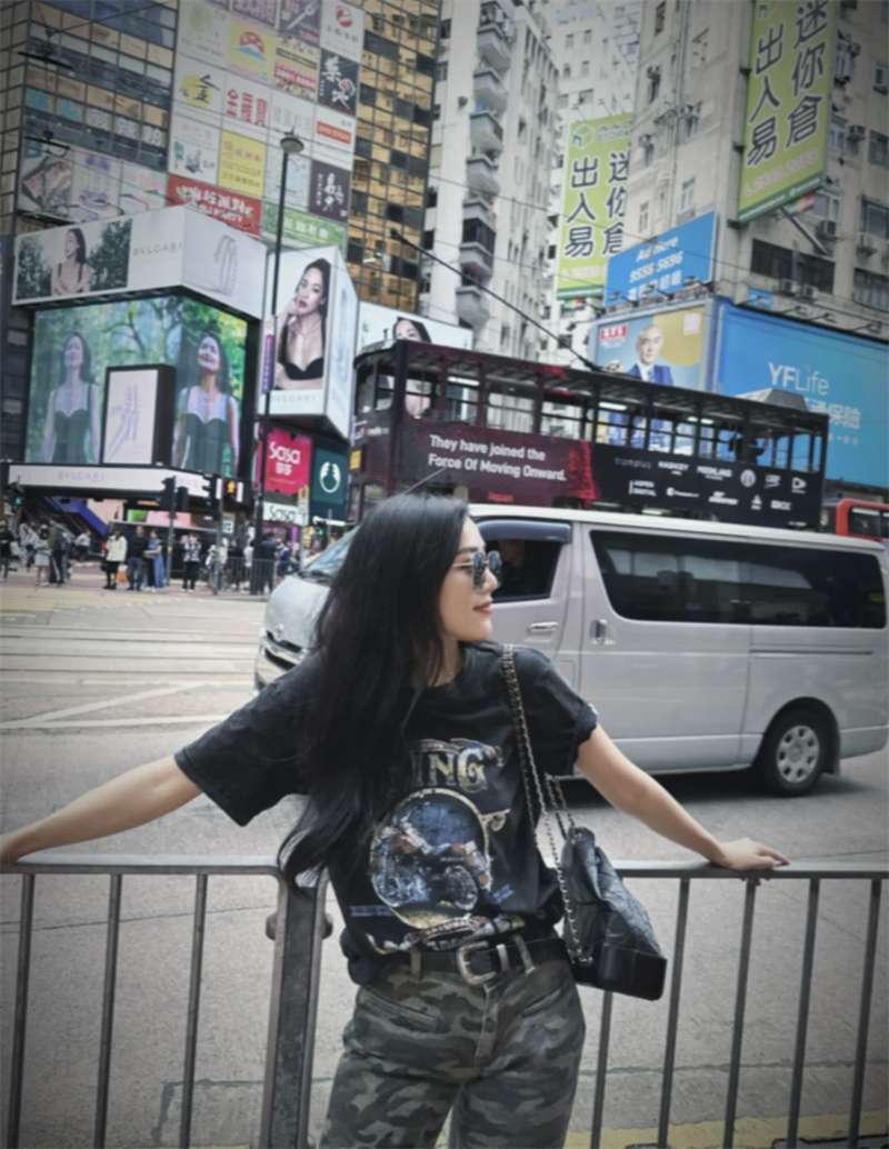 アメカジ ヴィンテージスカル柄バンドTシャツ