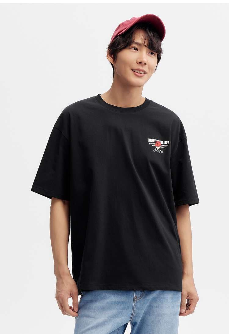 アメカジ 日常を楽しむゆったりロゴTシャツ