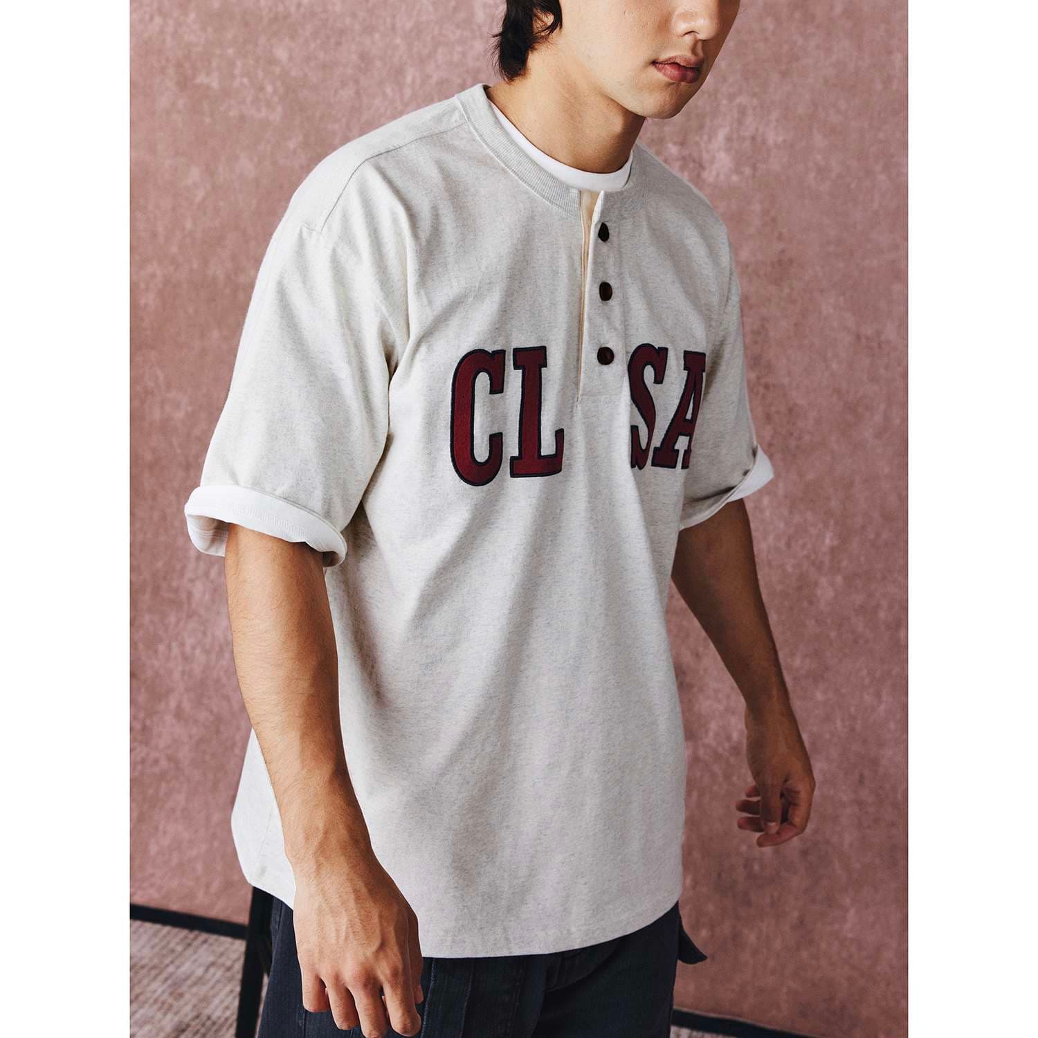 アメカジ ヘンリーネック ロゴプリント スポーツTシャツ