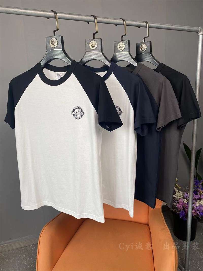 アメカジ ロゴ入りラグランスリーブTシャツ