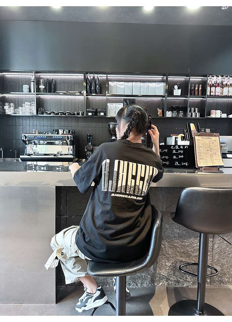 アメカジ ストリート系グラフィックTシャツ