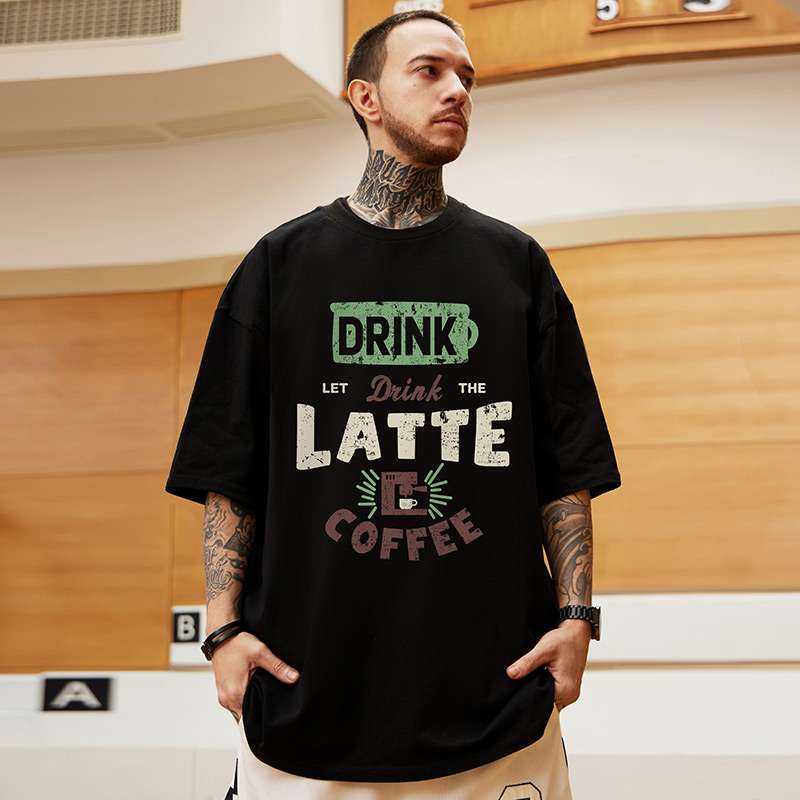 アメカジ ラテコーヒーメッセージプリント半袖Tシャツ